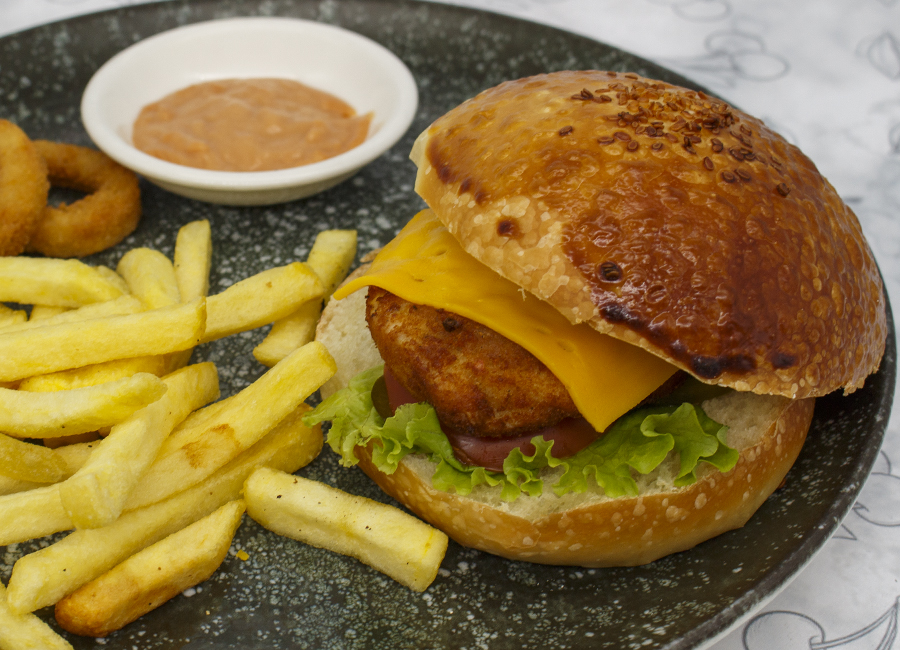 Chicken Cheese Burger